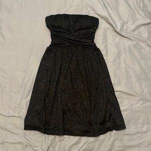 Strapless,padded sparkly dress